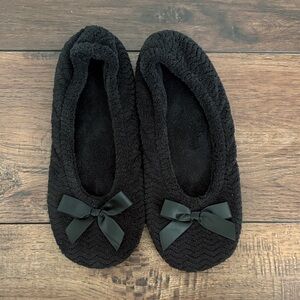 Isospa by Isotoner Chevron Microterry Ballerina Slippers